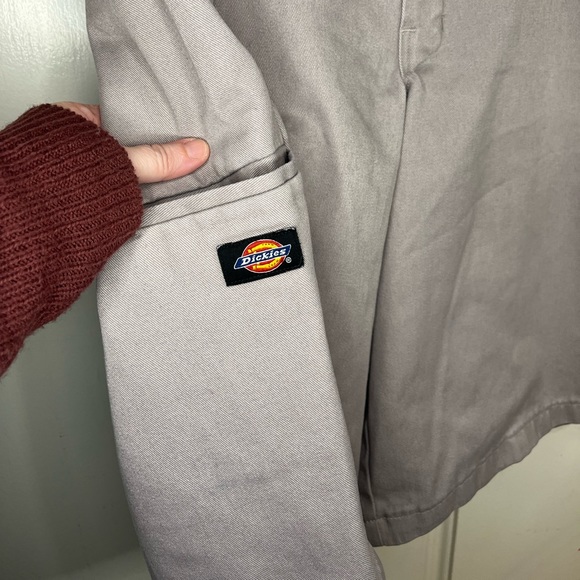 Dickies Men's grey sz34 work shorts "Loose Fit" - Picture 6 of 8